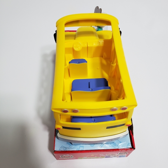 Cocomelon Musical Yellow School Bus Toy Set JJ - Picture 5 of 16